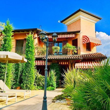 B&B Desenzano Paradise Ντεζεντσάνο ντελ Γκάρντα Εξωτερικό φωτογραφία