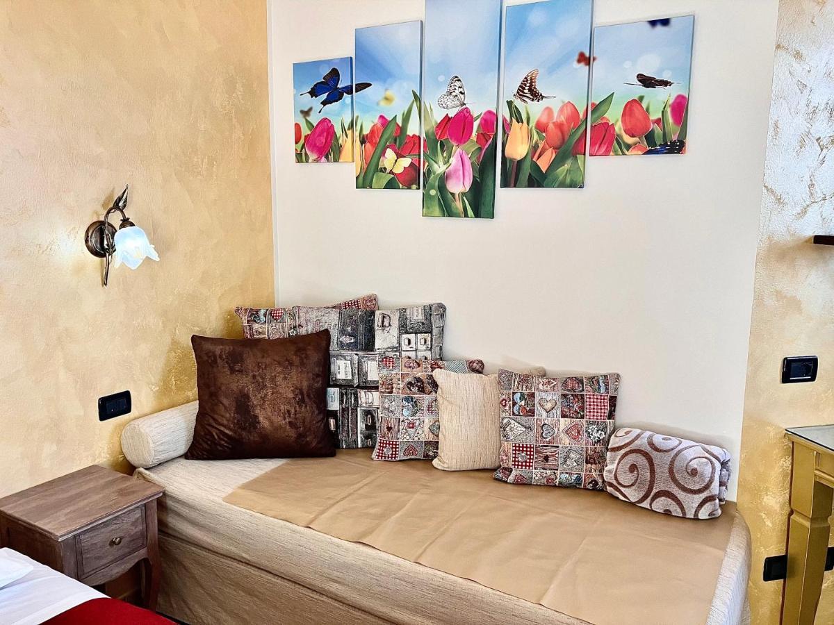B&B Desenzano Paradise Ντεζεντσάνο ντελ Γκάρντα Εξωτερικό φωτογραφία