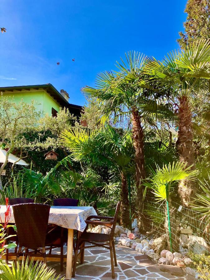 B&B Desenzano Paradise Ντεζεντσάνο ντελ Γκάρντα Εξωτερικό φωτογραφία