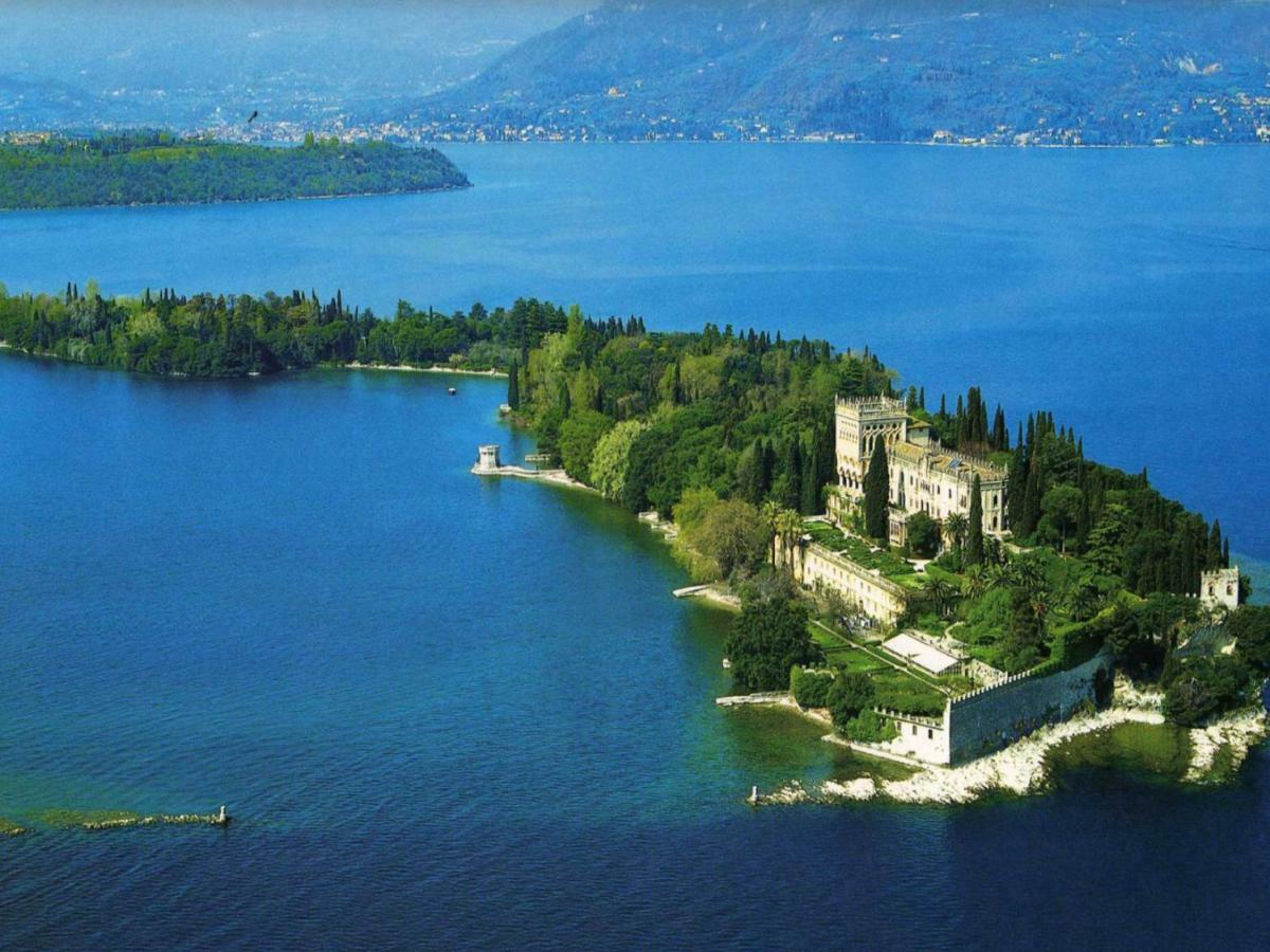 B&B Desenzano Paradise Ντεζεντσάνο ντελ Γκάρντα Εξωτερικό φωτογραφία